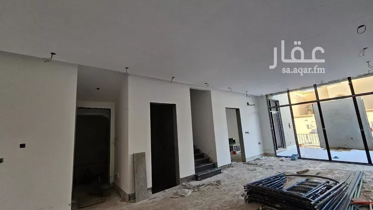 فيلا للبيع في شارع خلف بن سعيد, حي الملك فيصل, مدينة الرياض, منطقة الرياض صورة 3