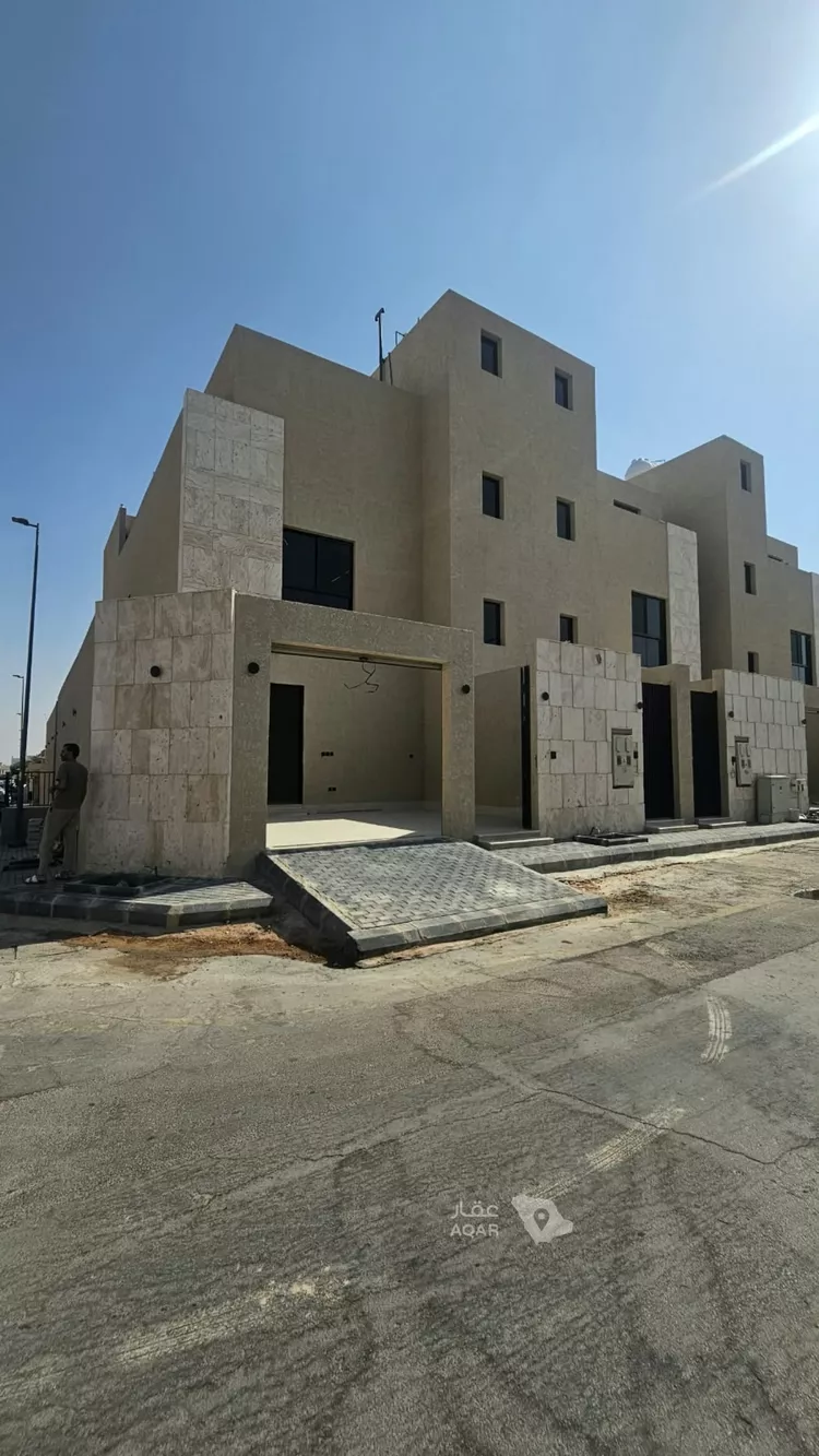 فيلا للبيع في شارع ابن ريحان, حي الروضة, مدينة الرياض, منطقة الرياض