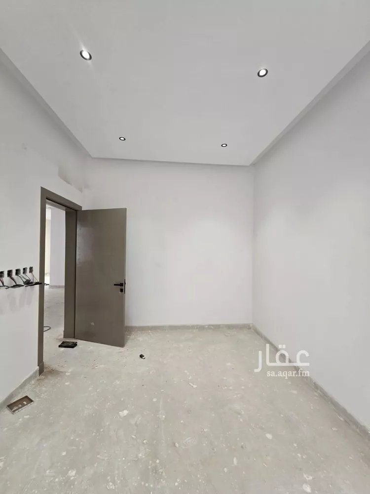 فيلا للبيع في شارع الغرة, حي الخليج, مدينة الرياض, منطقة الرياض صورة 2