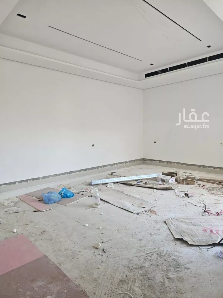 Villa for Sale in Riyadh Al Yarmouk 7