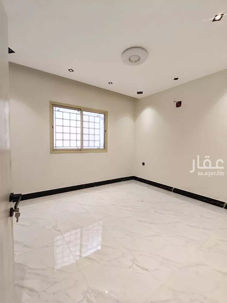 فيلا للبيع في شارع ابي جعفر المنصور, حي غرناطة, مدينة الرياض, منطقة الرياض صورة 4