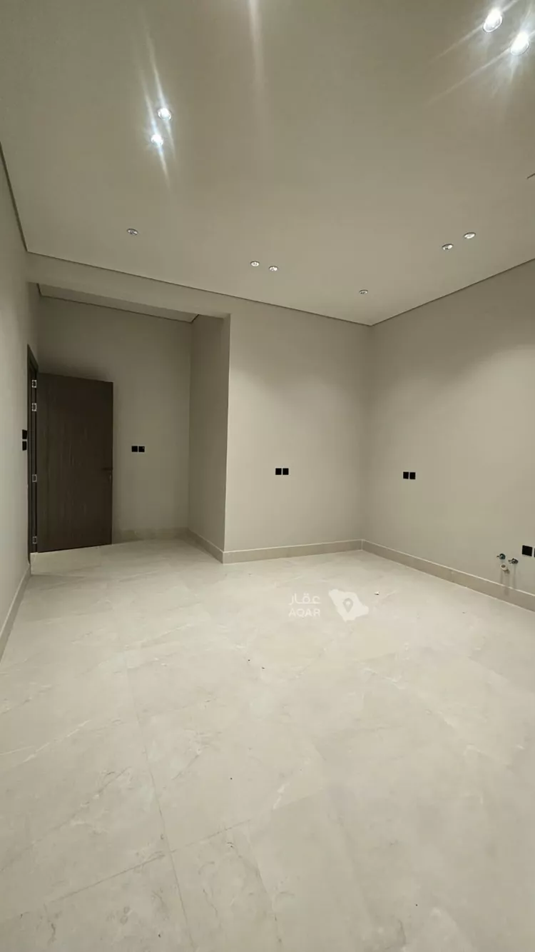فيلا للبيع في شارع ابن ريحان, حي الروضة, مدينة الرياض, منطقة الرياض 8