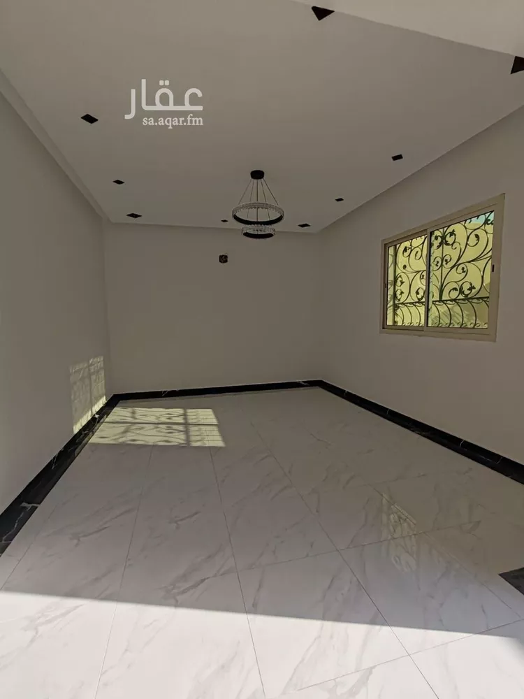 فيلا للبيع في شارع ابي جعفر المنصور, حي غرناطة, مدينة الرياض, منطقة الرياض 8