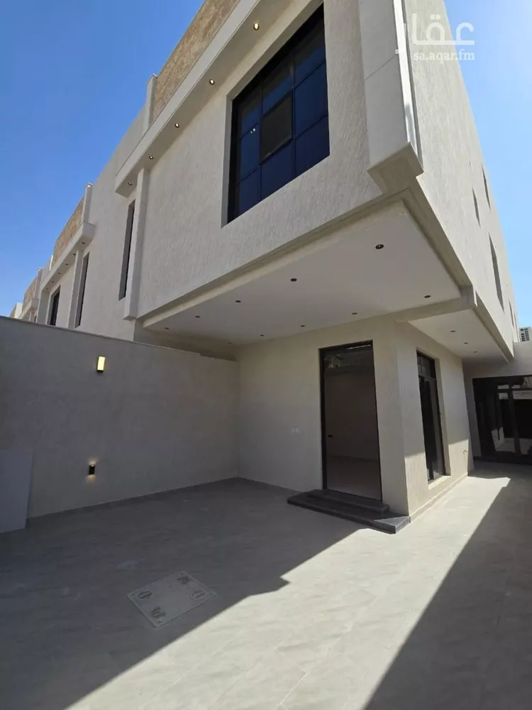 دور للبيع في شارع رقم 190, حي المونسية, مدينة الرياض, منطقة الرياض