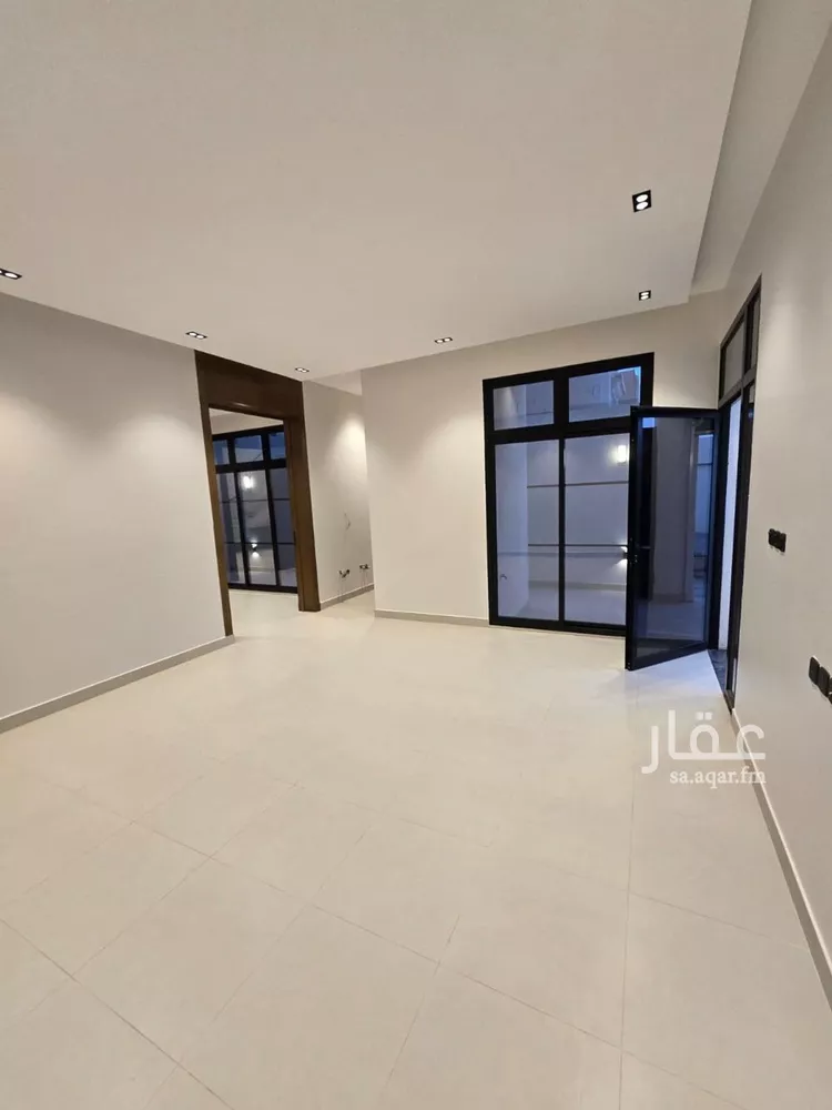 فيلا للبيع في شارع الشيخ عبدالعزيز بن عبدالرحمن بن بشر, حي الخليج, مدينة الرياض, منطقة الرياض صورة 4