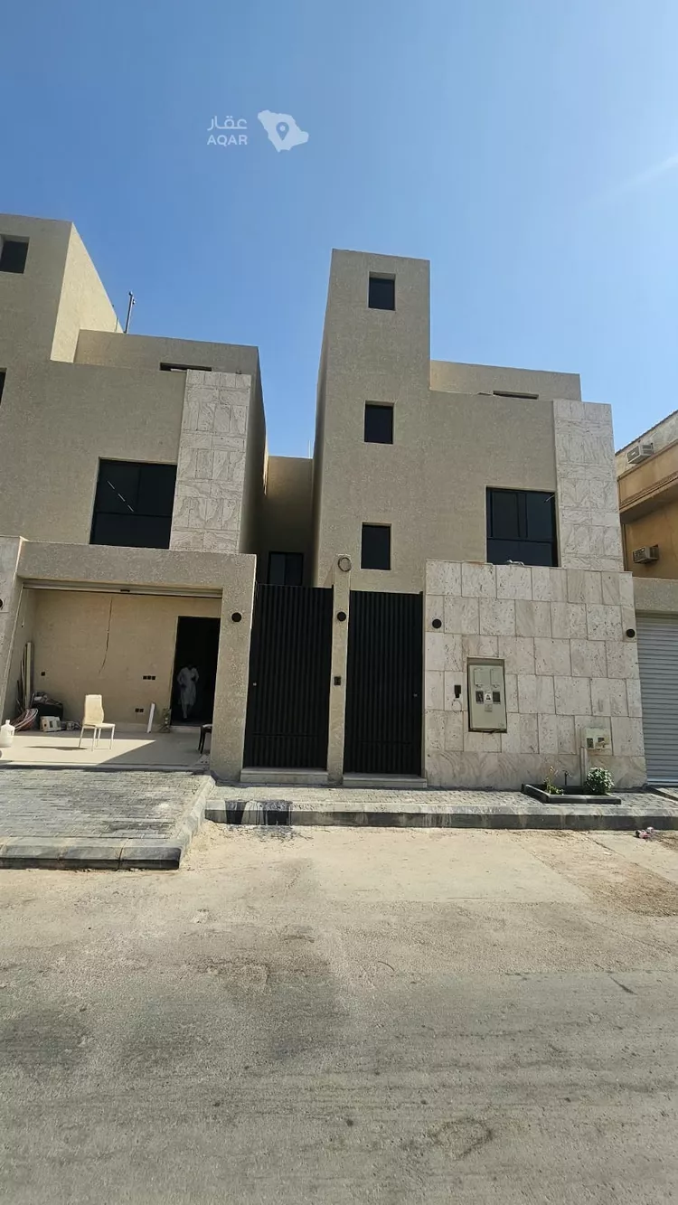 فيلا للبيع في شارع أبي القاسم اليزدي, حي الروضة, مدينة الرياض, منطقة الرياض صورة 3