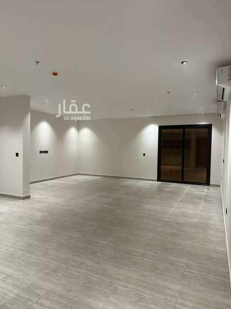 دور للبيع في شارع ثابت بن النعمان, حي العارض, مدينة الرياض, منطقة الرياض صورة 3