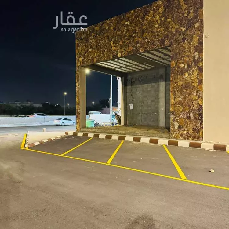 مجمع للإيجار في شارع طريق الملك خالد, حي الصفق, مدينة خميس مشيط, منطقة عسير صورة 4