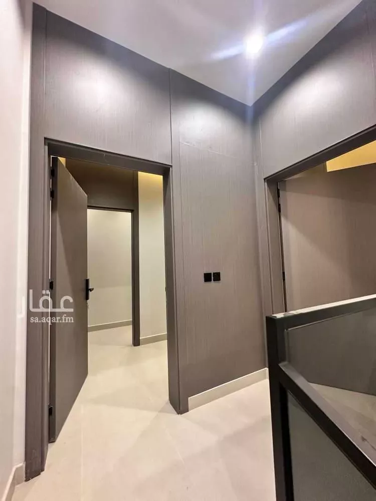 فيلا للبيع في شارع السلطان قابوس بن سعيد, حي المعيزيلة, مدينة الرياض, منطقة الرياض 13