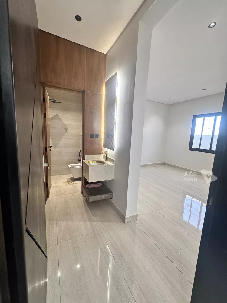 شقة للبيع في شارع السلطان قابوس بن سعيد, حي المعيزيلة, مدينة الرياض, منطقة الرياض 6