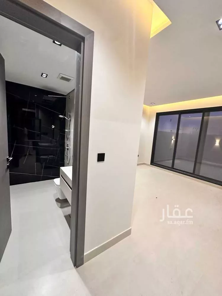 فيلا للبيع في شارع السلطان قابوس بن سعيد, حي المعيزيلة, مدينة الرياض, منطقة الرياض 8