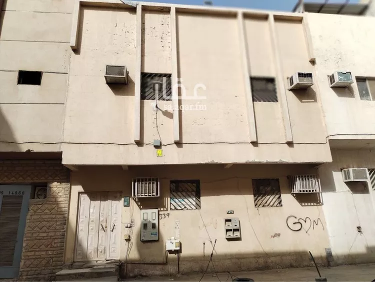 عمارة للبيع في شارع حبان بن منقذ, حي منفوحة الجديدة, مدينة الرياض, منطقة الرياض