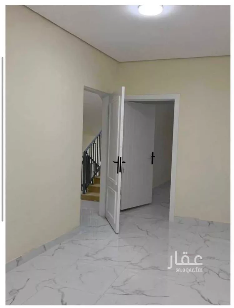 عمارة للبيع في شارع عدي بن حاتم, حي منفوحة الجديدة, مدينة الرياض, منطقة الرياض صورة 2