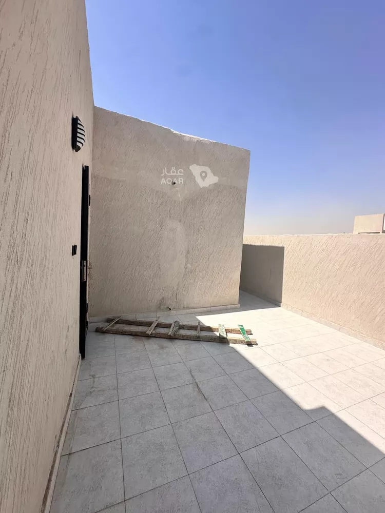 شقة للبيع في شارع السلطان قابوس بن سعيد, حي المعيزيلة, مدينة الرياض, منطقة الرياض صورة 4