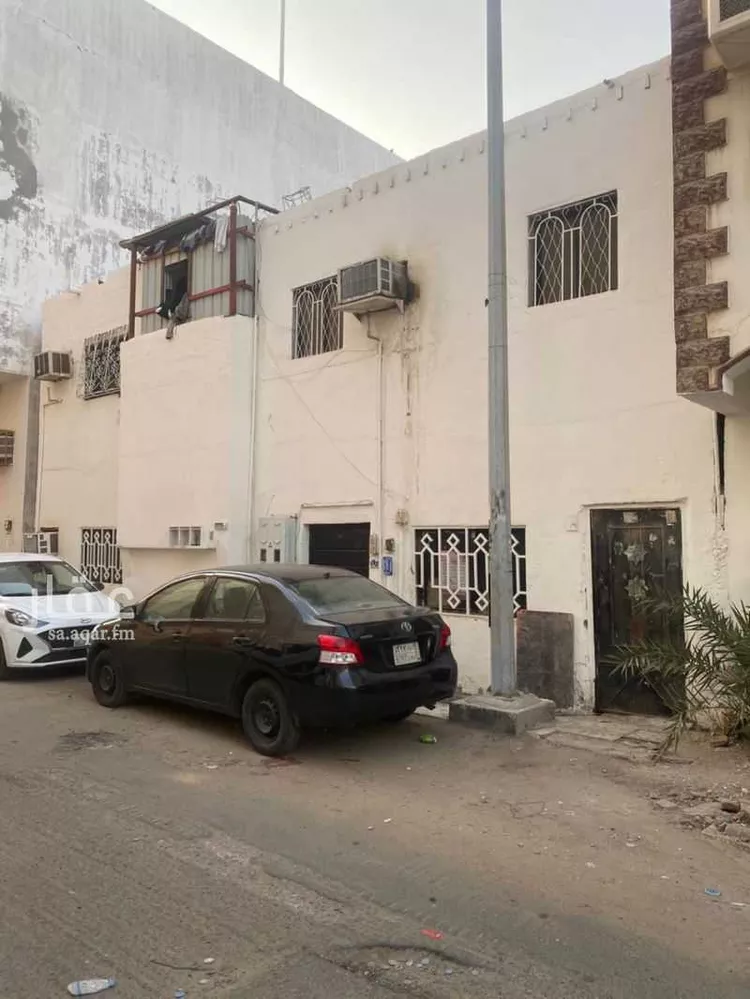 بيت للبيع في شارع عبدالله المسندي ، حي الربوة ، جدة ، جدة