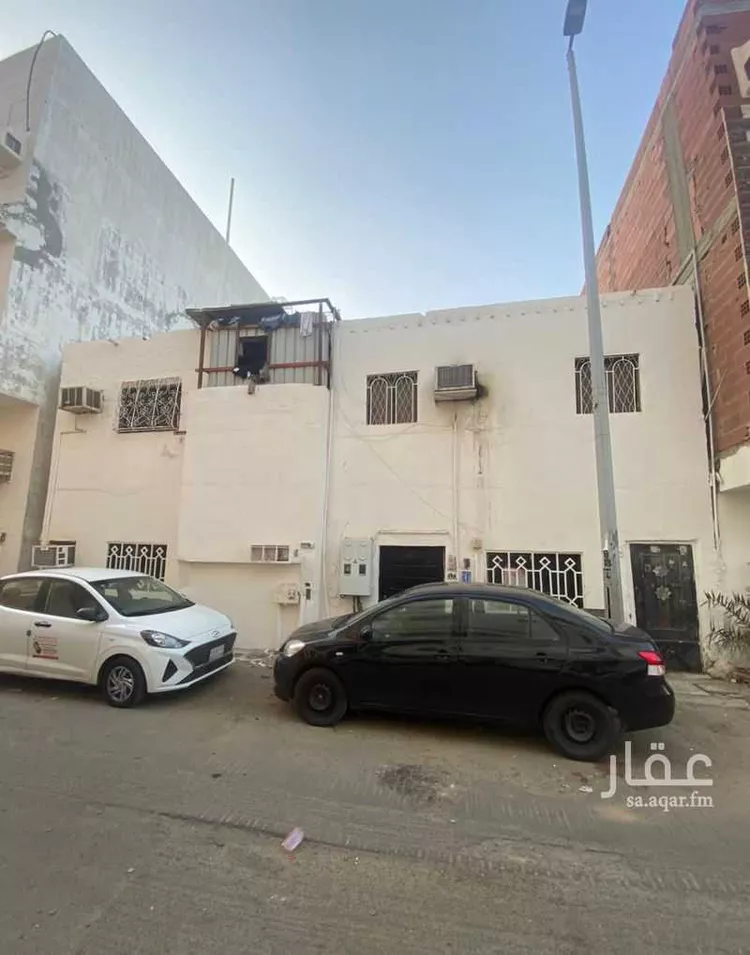 بيت للبيع في شارع عبدالله المسندي ، حي الربوة ، جدة ، جدة صورة 4