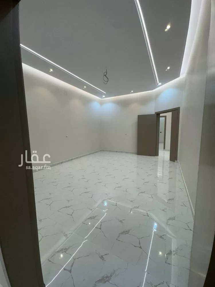 فيلا للبيع في شارع الحارث بن أوس, حي غرناطة, مدينة حائل, منطقة حائل