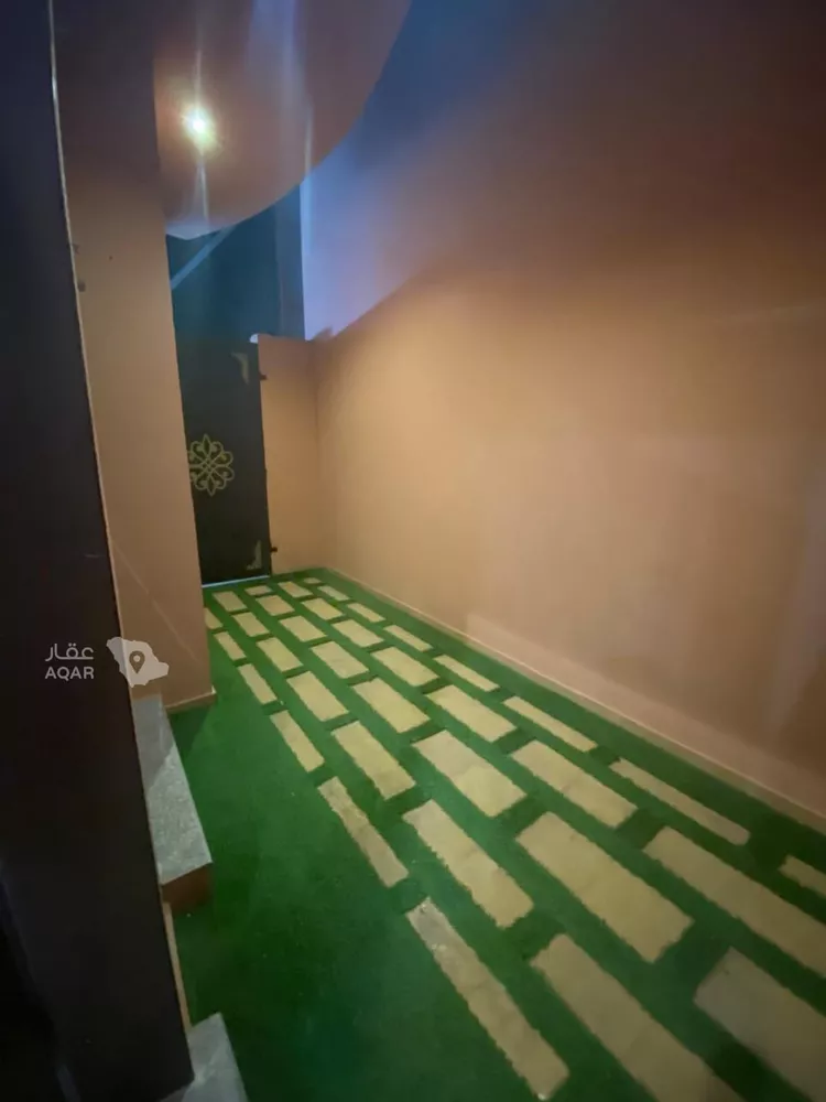 Apartment for Sale in Hail An Naqrah 7