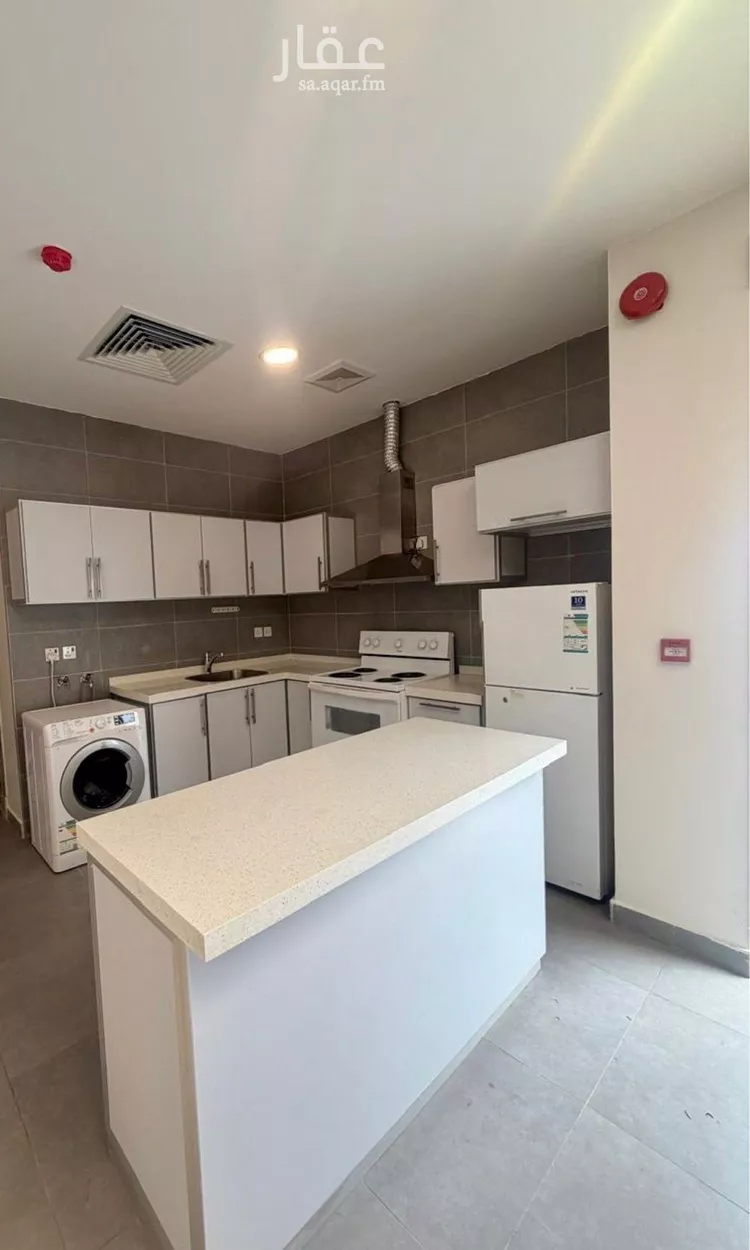 شقة للإيجار في شارع عبد الله بن عبد المطلب, حي قرطبة, مدينة الخبر, المنطقة الشرقية صورة 3
