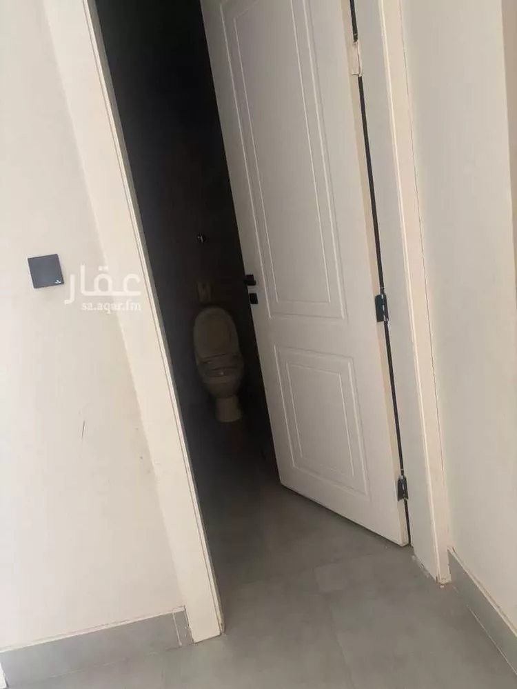 شقة للإيجار في شارع الإمام مالك ، حي بدر ، الرياض ، منطقة الرياض صورة 3