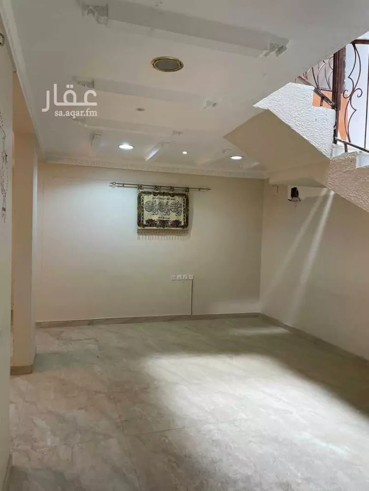 فيلا للبيع في عبدالله بن قيس 305 ، حي اشبيلية ، الرياض ، منطقة الرياض 13