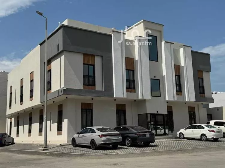 عمارة للبيع في شارع ابن الشهاب, حي الراكة الشمالية, مدينة الدمام, المنطقة الشرقية صورة 2