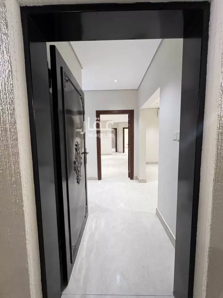 فيلا للإيجار في شارع الحياري, حي لبن, مدينة الرياض, منطقة الرياض صورة 3