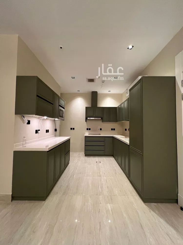 شقة للإيجار في شارع رقم 215, حي الملقا, مدينة الرياض, منطقة الرياض صورة 2