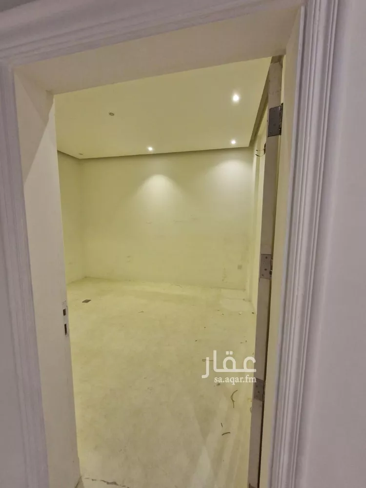 مكتب تجاري للإيجار في شارع سعود ابن فيصل الفرعي, حي الصحافة, مدينة الرياض, منطقة الرياض صورة 2