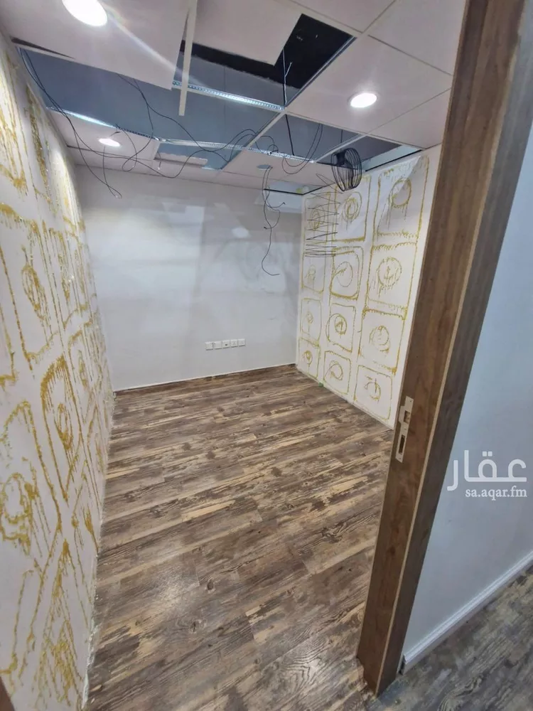 مكتب تجاري للإيجار في شارع سعود ابن فيصل الفرعي, حي الصحافة, مدينة الرياض, منطقة الرياض صورة 2