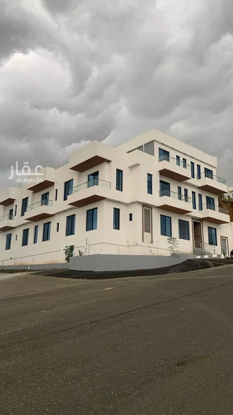 شقة للإيجار في شارع 12 الورود ، حي الورود ، أبها ، منطقة عسير