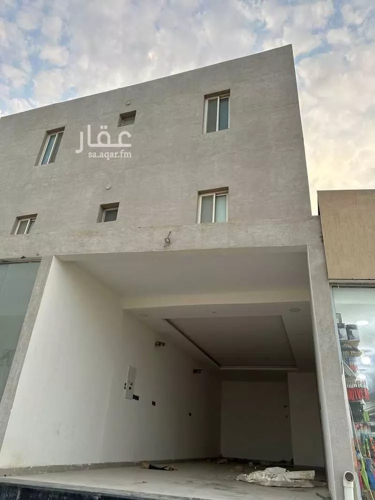 Shop for Rent in Dammam King Fahd صورة 2