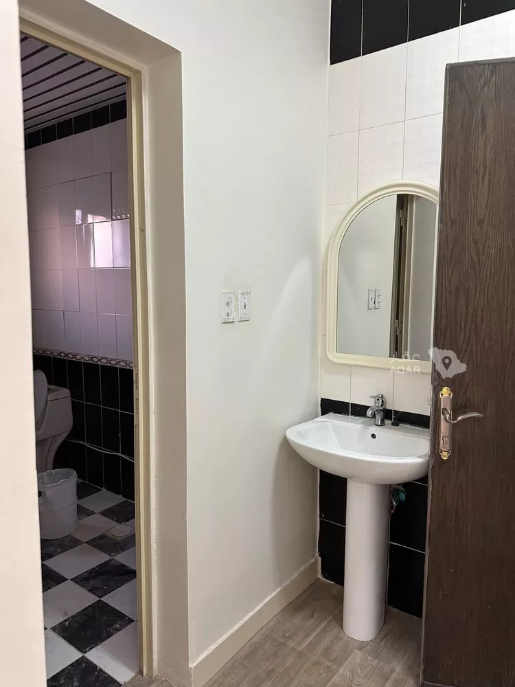 Apartment for Sale in Dammam Badr 7