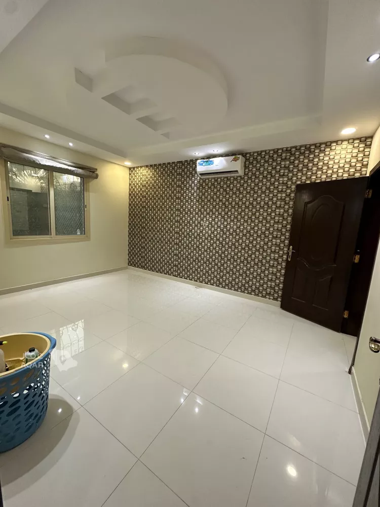 عمارة للبيع في شارع انيس ابن قتادة, حي ضاحية الملك فهد, مدينة الدمام, المنطقة الشرقية 15