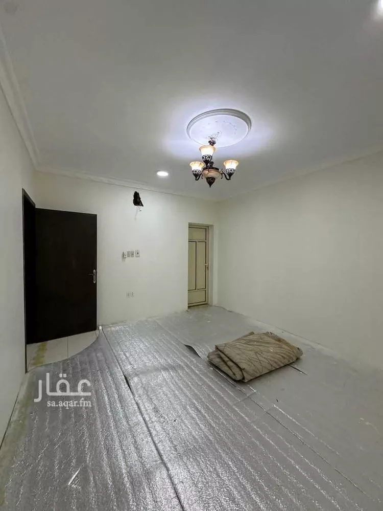شقة للبيع في شارع ابو الحسن السلمي, حي بدر, مدينة الدمام, المنطقة الشرقية 9