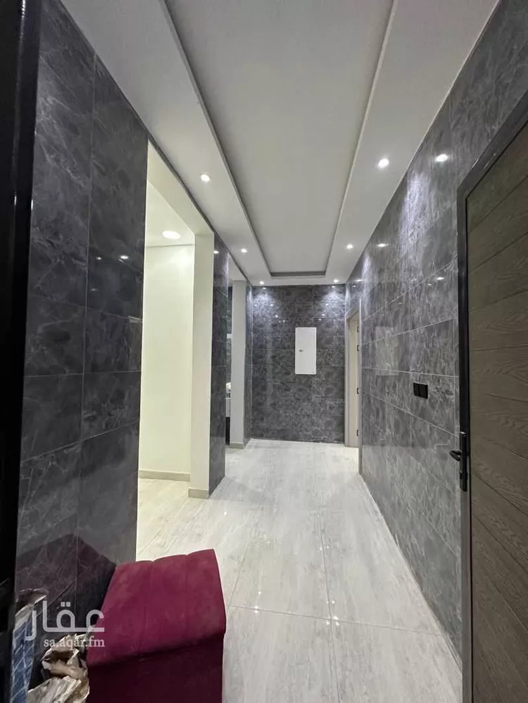دور للبيع في شارع عباد ابن الحارث, حي ضاحية الملك فهد, مدينة الدمام, المنطقة الشرقية صورة 2