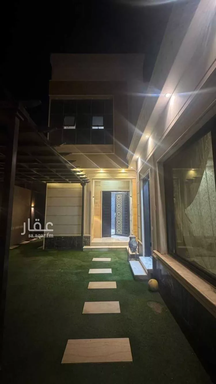 فيلا للبيع في شارع عبدالقادر السعدي, حي عكاظ, مدينة الرياض, منطقة الرياض صورة 3