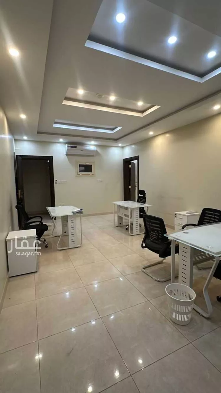 مكتب تجاري للإيجار في شارع حزام بن عوف, حي وادي مذينب, مدينة المدينة المنورة, منطقة المدينة المنورة صورة 4