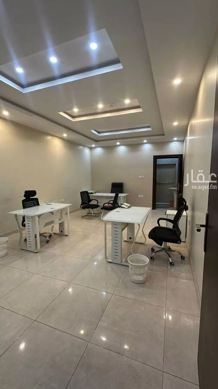 مكتب تجاري للإيجار في شارع حزام بن عوف, حي وادي مذينب, مدينة المدينة المنورة, منطقة المدينة المنورة
