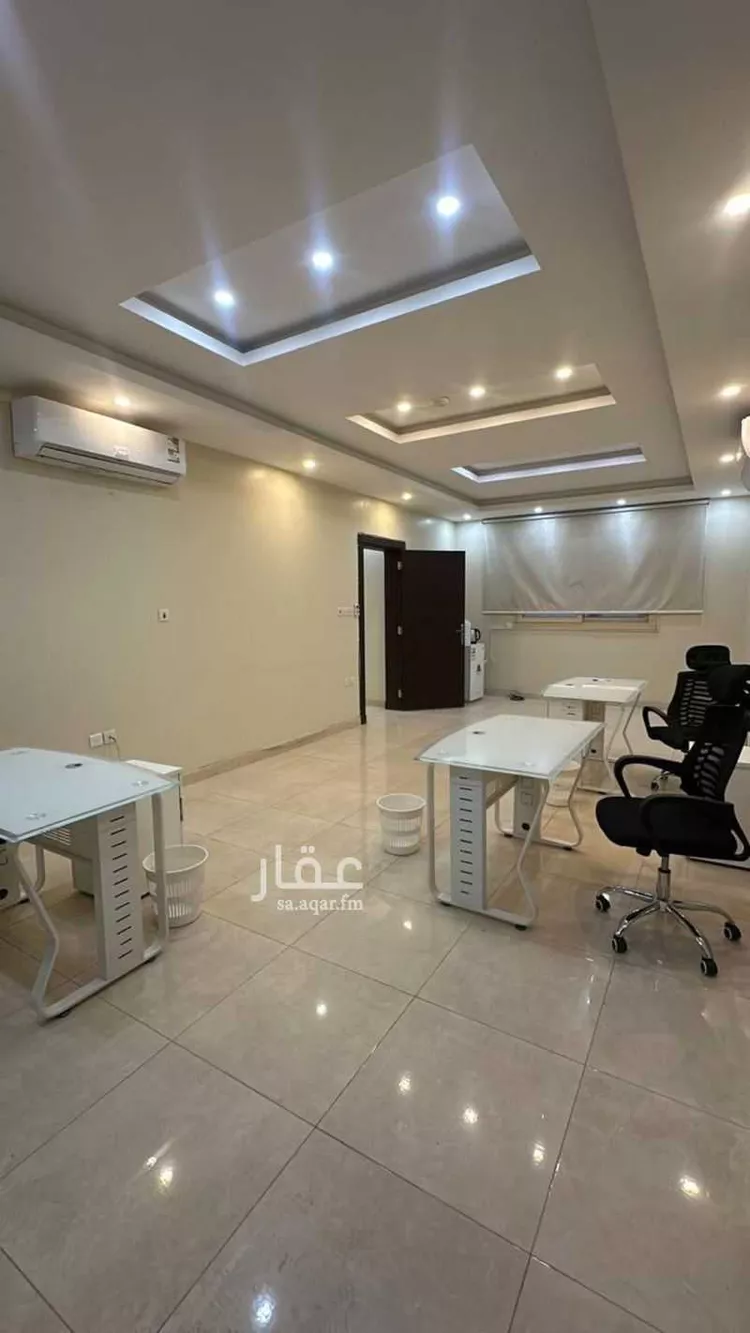 مكتب تجاري للإيجار في شارع حزام بن عوف, حي وادي مذينب, مدينة المدينة المنورة, منطقة المدينة المنورة صورة 5