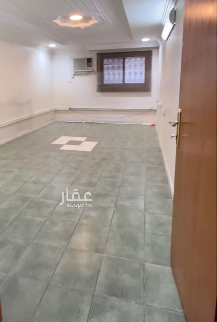 فيلا للبيع في شارع شارع الأمير سلطان بن عبدالعزيز, حي الخالدية, مدينة الدرعية, منطقة الرياض صورة 5