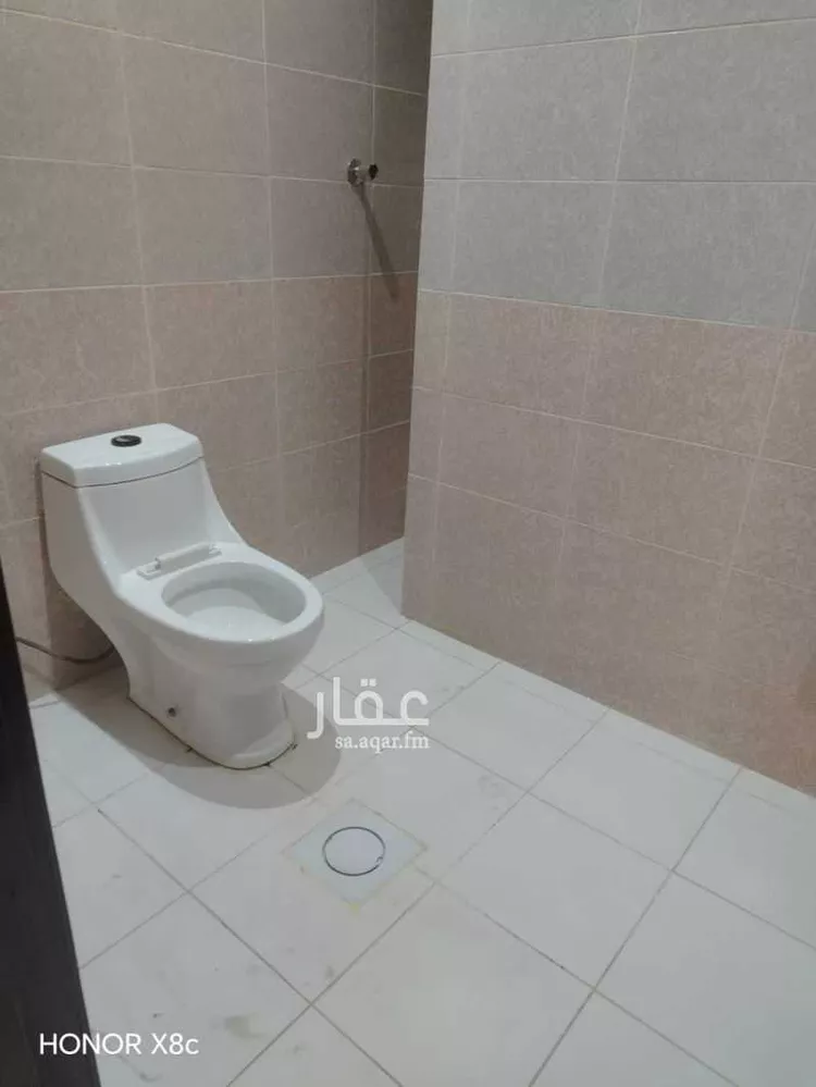 عمارة للإيجار في شارع الديوان, حي النرجس, مدينة الرياض, منطقة الرياض