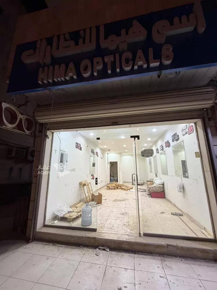 محل للإيجار في شارع الملك عبدالله ابن عبدالعزيز سعود الفرعي, حي الورود, مدينة الرياض, منطقة الرياض صورة 3