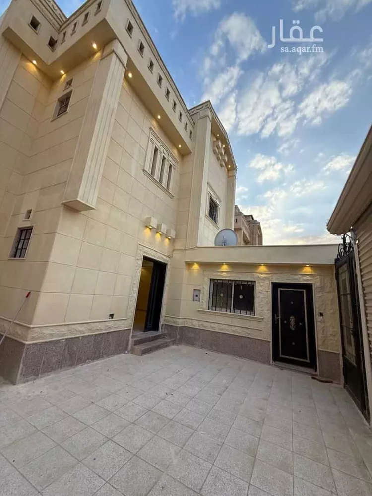 فيلا للإيجار في شارع وادي رحمة, حي القادسية, مدينة الرياض, منطقة الرياض