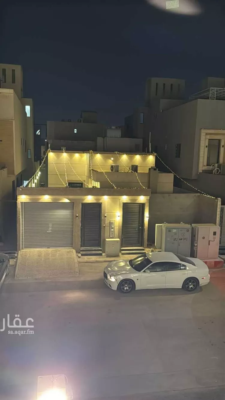 دور للبيع في شارع قيس بن الملوح, حي الرمال, مدينة الرياض, منطقة الرياض صورة 3