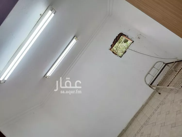 فيلا للإيجار في شارع الخليج العربى, حي الزهراء, مدينة الرياض, منطقة الرياض صورة 5