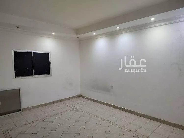 فيلا للإيجار في شارع الخليج العربى, حي الزهراء, مدينة الرياض, منطقة الرياض صورة 3