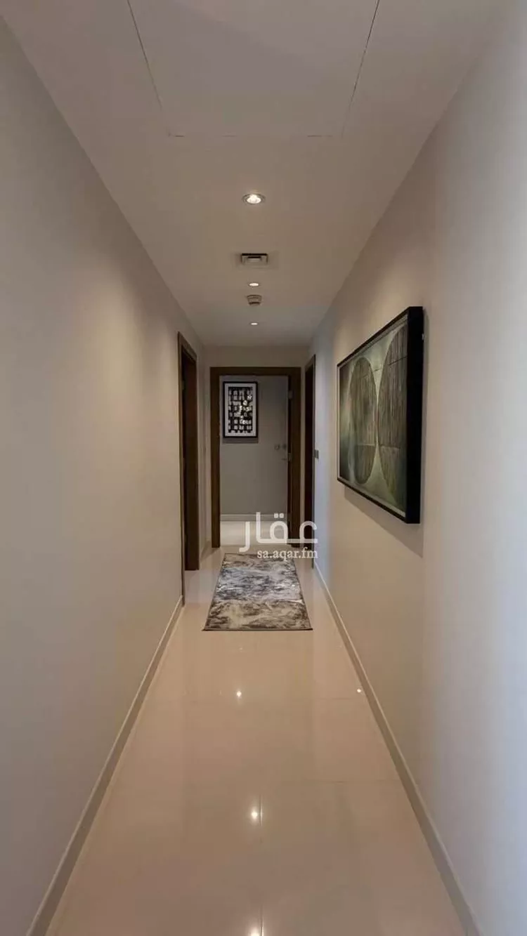 شقة للإيجار في شارع طريق الملك فهد, حي العليا, مدينة الرياض, منطقة الرياض 8