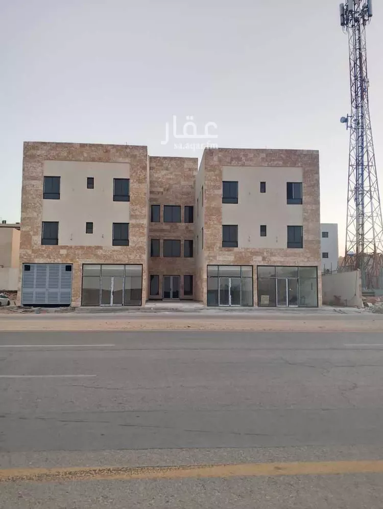 محل للإيجار في شارع عمر بن وهب, حي المهدية, مدينة الرياض, منطقة الرياض صورة 2