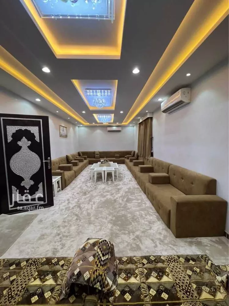 فيلا للبيع في شارع رقم 284, حي ظهرة لبن, مدينة الرياض, منطقة الرياض